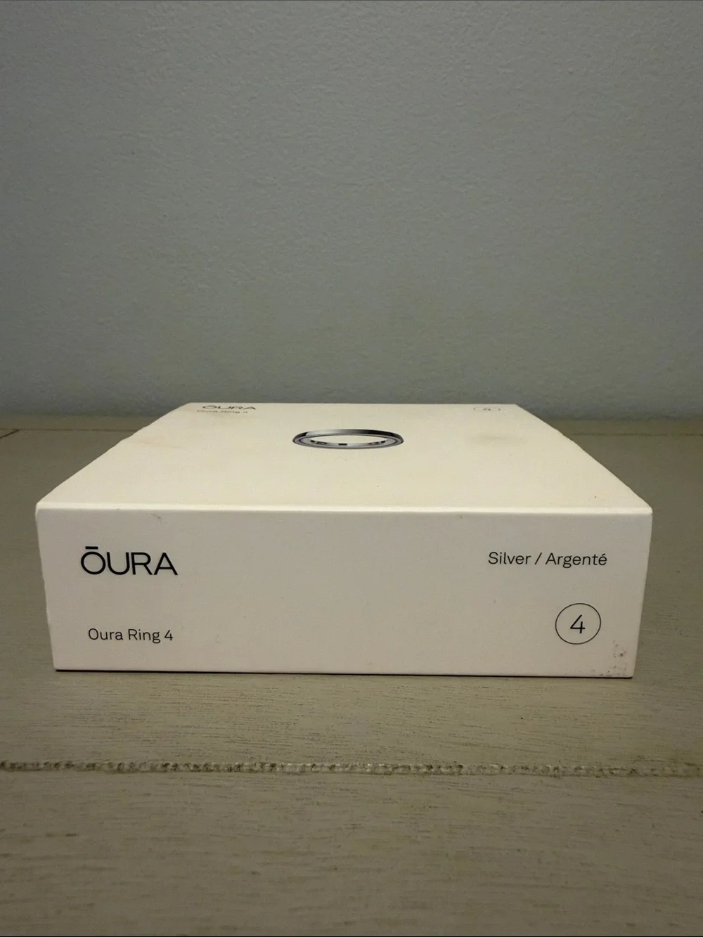 NIB Oura Ring 4 Titanium Silver Size 4 - BRAND NEW FACTORY SEALED Smart Ring
